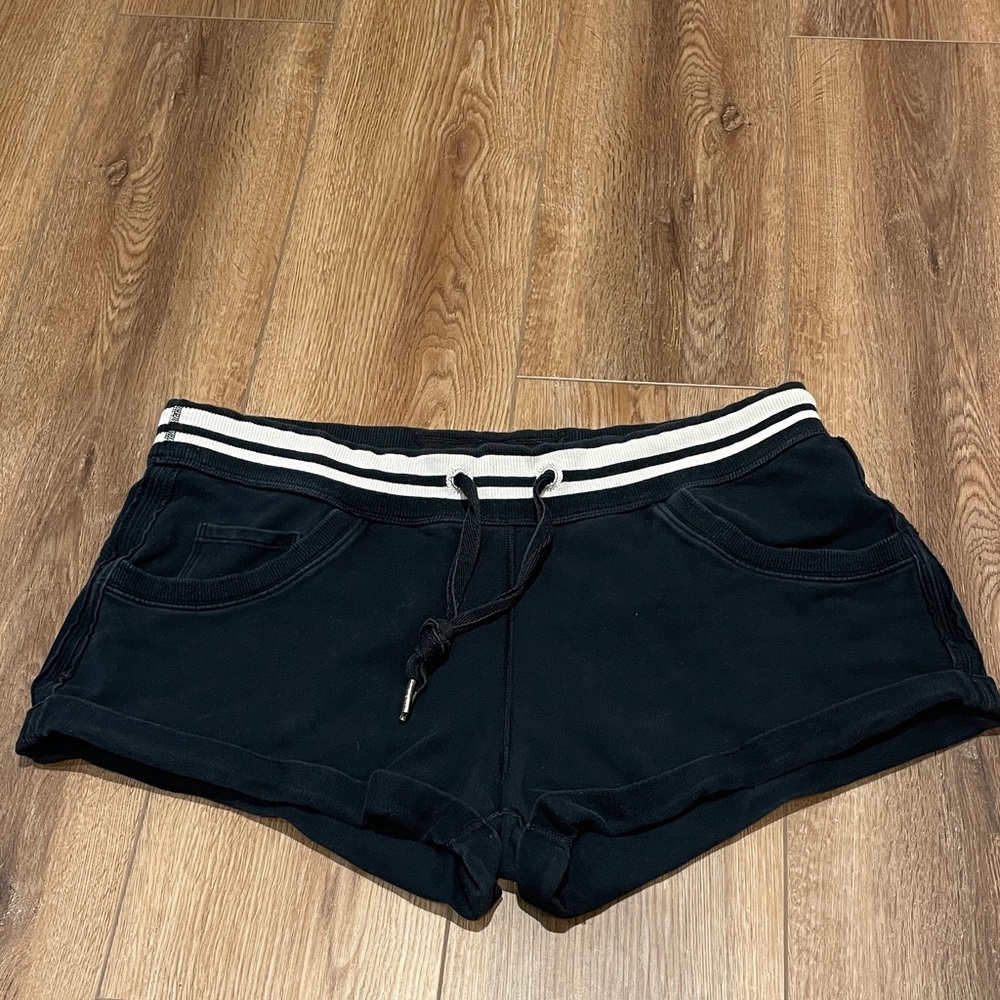 Lululemon Black Women's Athletic Lounge Shorts with Stripe Waistband